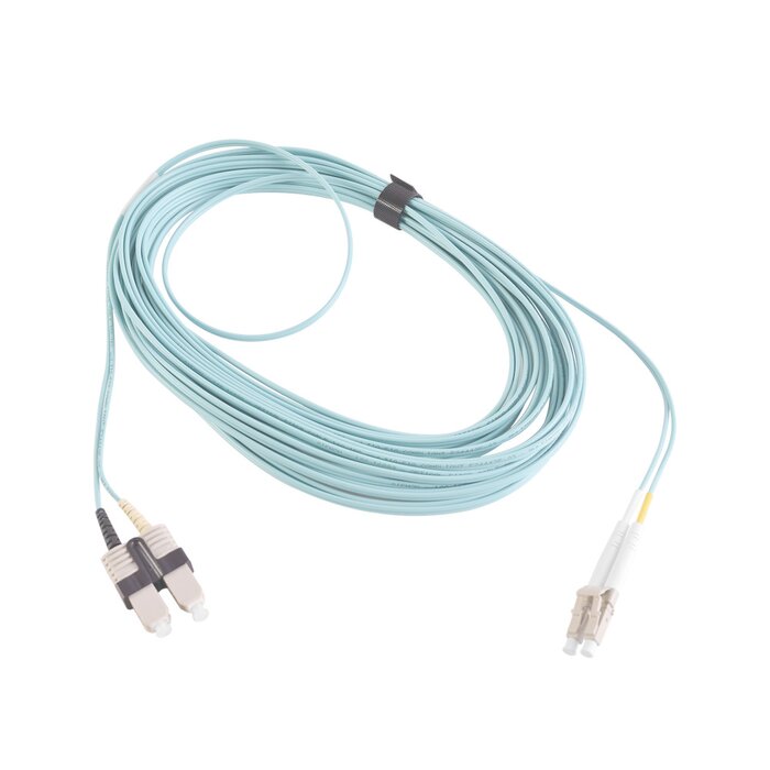 Jumper de Fibra Óptica Multimodo 50/125 XGLO OM3, LC-SC Duplex, OFNR, Color Aqua, 10 Metros